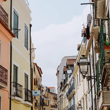 Pensjonat Martim Moniz 2nd Floor Lizbona